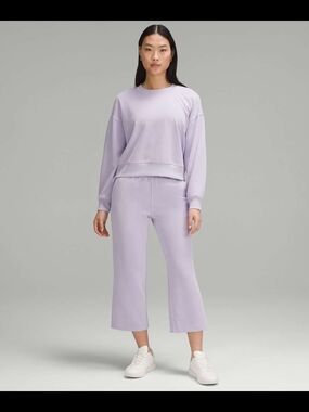 Lululemon Softstreme High-Rise Straight-Leg Cropped Pant Size 12